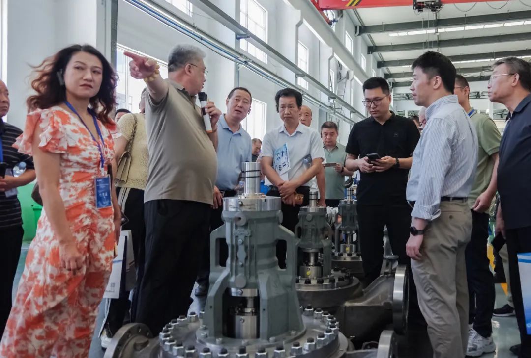 One hundred experts visit Boshan to discuss greener pump-industry development