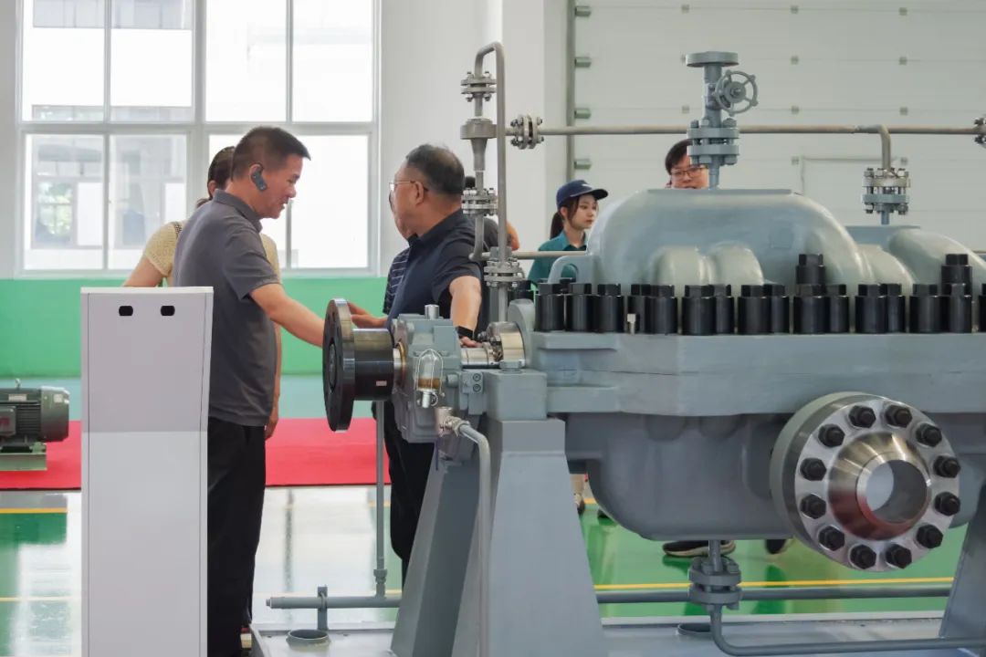One hundred experts visit Boshan to discuss greener pump-industry development